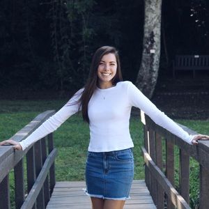 Meet your Posher, Naomi